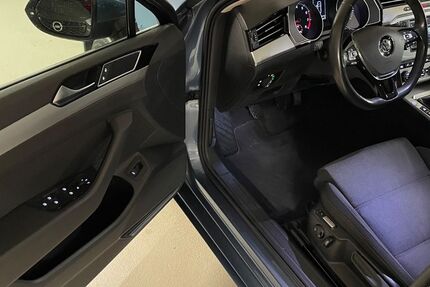 VW Passat Variant 230.000 km 9.800 &euro; Markt Schwaben 85570