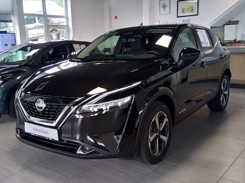 Nissan Qashqai 1.500 km 36.990 € Waging 83329