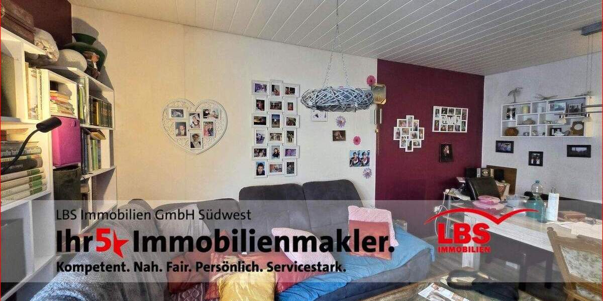 Etagenwohnung Pforzheim Oststadt - 4 Zimmer, 86 m&sup2;, 224.000&euro; | Angebot:25355699