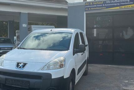 Peugeot Partner 313.682 km 3.999 € Magdeburg 39118