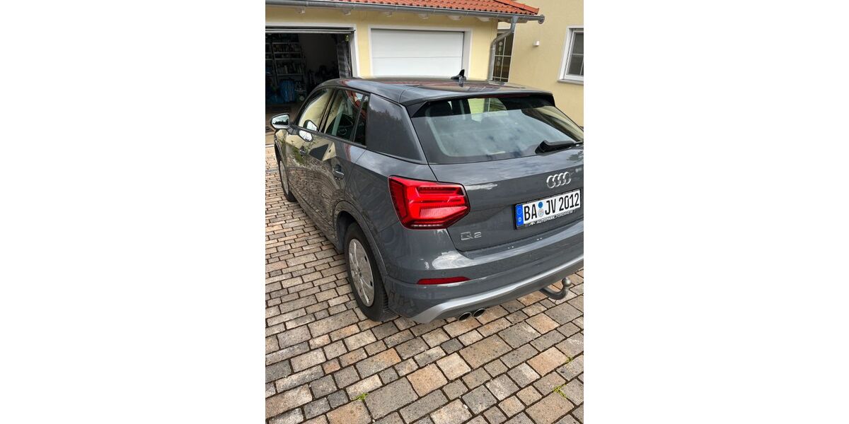 Audi Q2 180.000 km 15.000 &euro; Stegaurach 96135
