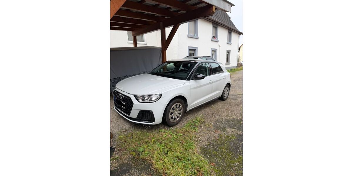 Audi A1 25.600 km 18.900 &euro; Rastatt 76437