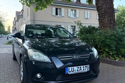 Kia ceed Sportswagon 178.000 km 2.200 &euro; Ludwigshafen 67061