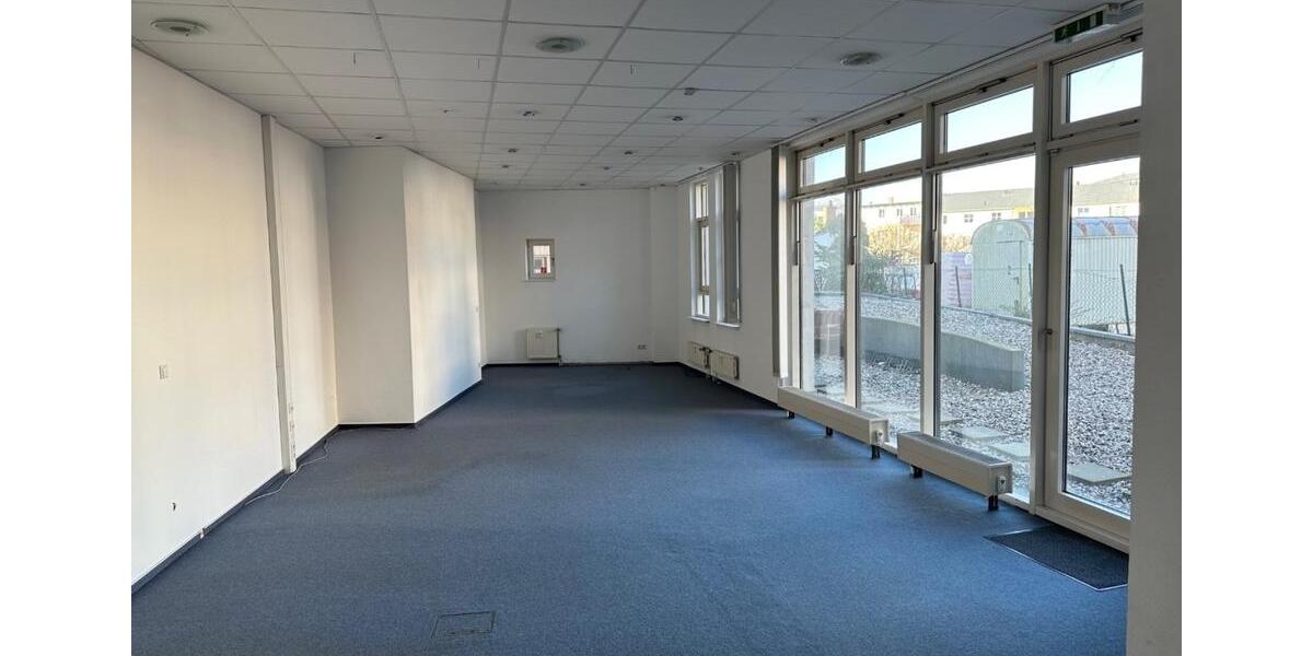 Gewerbeobjekt Güstrow - 1.050&euro; | Angebot:25349025