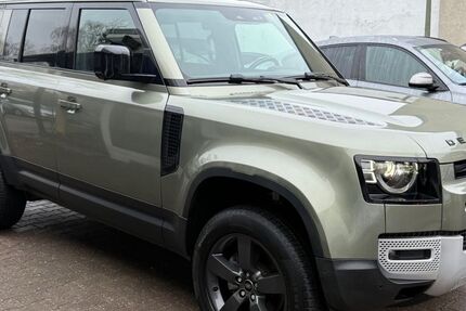 Land Rover Defender 107.000 km 54.690 &euro; Berlin 12347