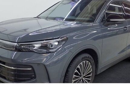 VW Tiguan 29.746 km 33.920 &euro; Halle (Saale) 06110