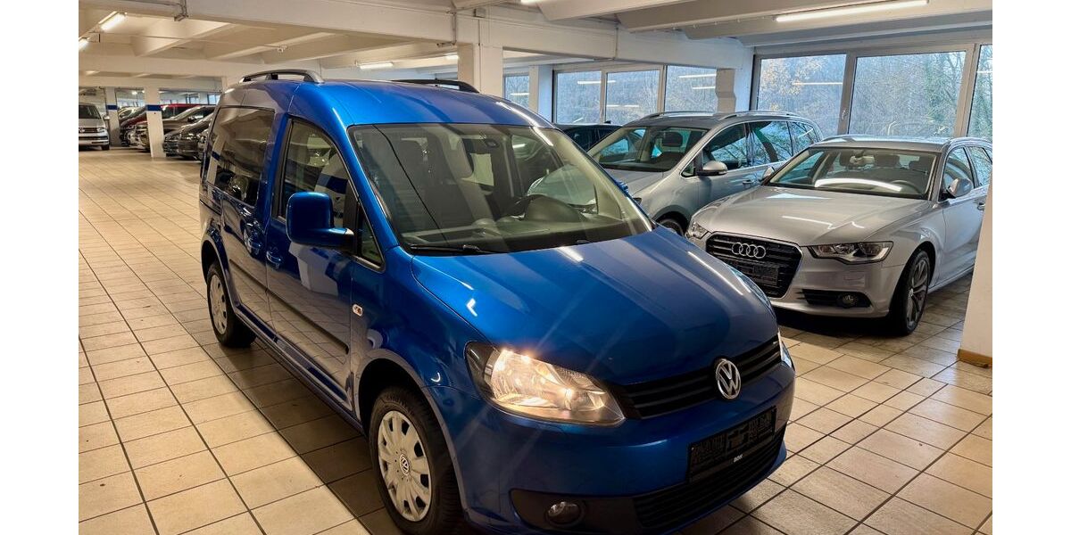 VW Caddy 139.900 km 8.499 &euro; Bielefeld 33613