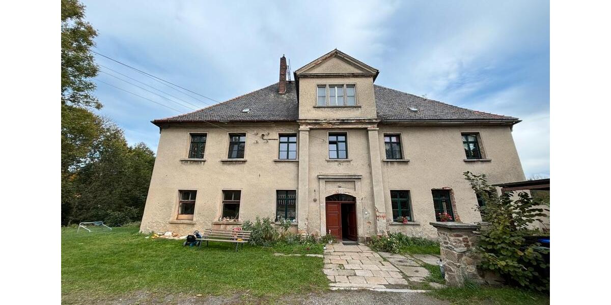 Ländlich ruhig und naturnah wohnen! Schöne 2,5 Zimmer Wohnung 2.5 zimmer