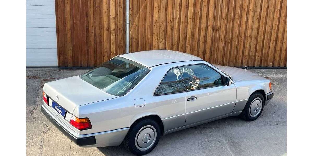 Mercedes-Benz 230 50.000 km 18.900 &euro; Henstedt-Ulzburg 24558