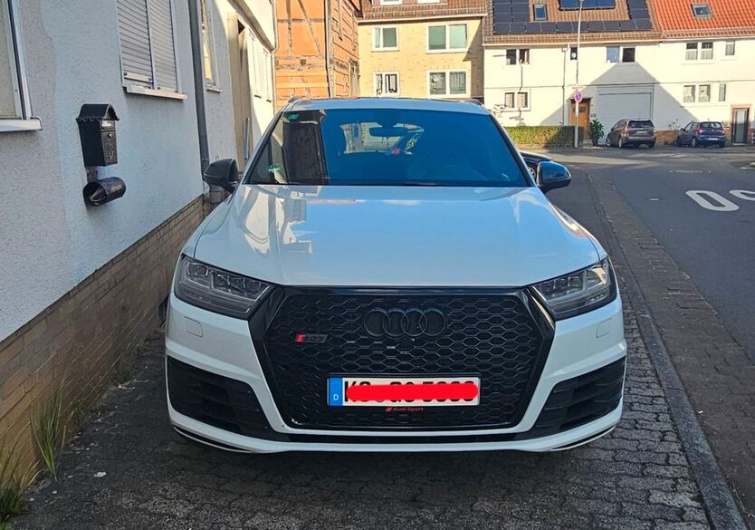 Q7