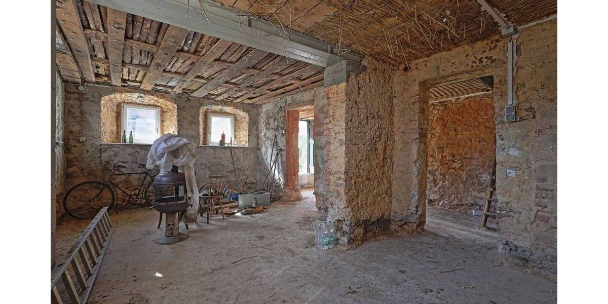 Bauernhaus, Landhaus Etzelwang Gerhardsberg - 9 Zimmer, 220 m&sup2;, 90.000&euro; | Angebot:25666118