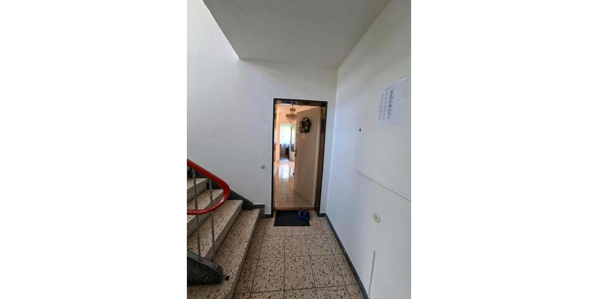 Erdgeschoßwohnung Hameln Kernstadt - 3 Zimmer, 64 m&sup2;, 85.000&euro; | Angebot:27445792