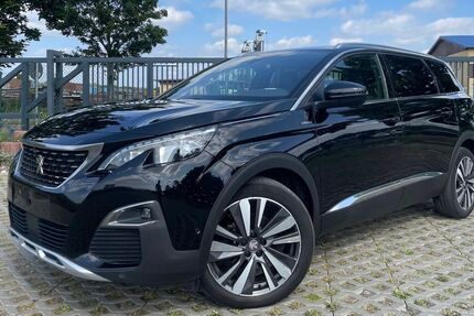 Peugeot 5008 94.117 km 20.499 € Mittenwalde 15749