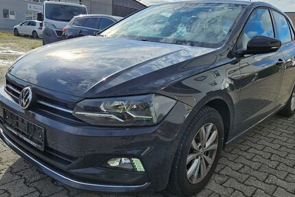 VW Polo 90.500 km 11.850 € Regensburg 93057