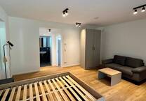 Möblierte 1-Zimmer-Terrassenwohnung zum Erstbezug!