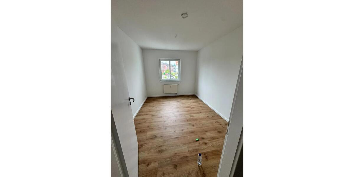 Etagenwohnung Blankenfelde-Mahlow Groß Kienitz - 3 Zimmer, 68 m&sup2;, 1.075&euro; | Angebot:26294175