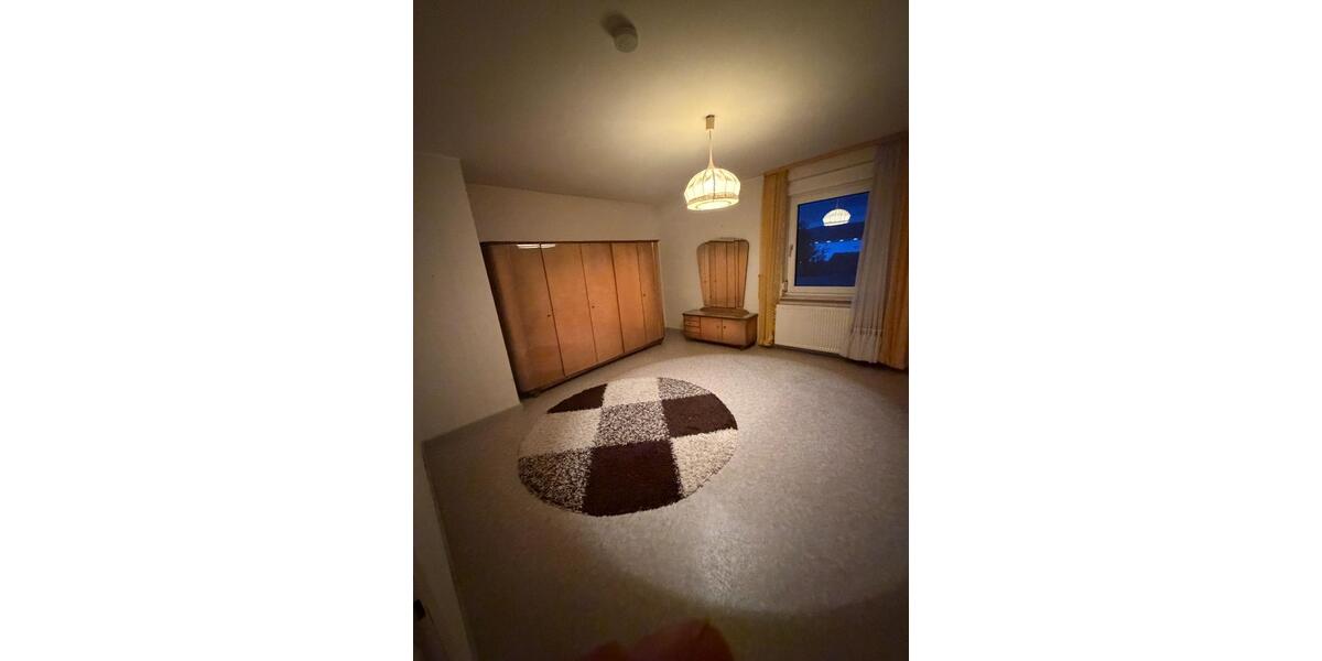 Etagenwohnung Heringen (Werra) - 4 Zimmer, 100 m&sup2;, 750&euro; | Angebot:25515618