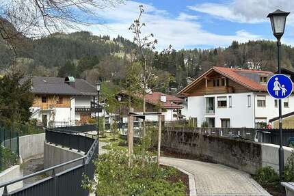 Wohnung zum Kaufen in Garmisch-Partenkirchen 969.000 € 115.33 m² 5 zimmer