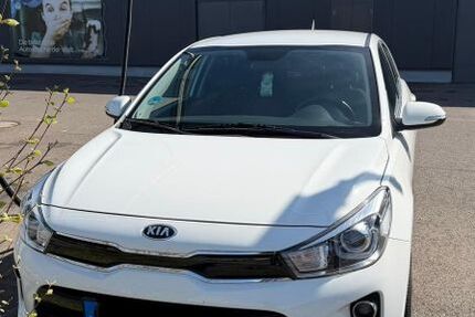 Kia Rio 57.000 km 11.000 &euro; Saarbrücken 66121
