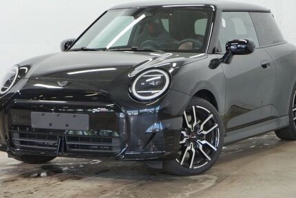 Mini Cooper E 25.980 km 31.535 &euro; Traunstein 83278