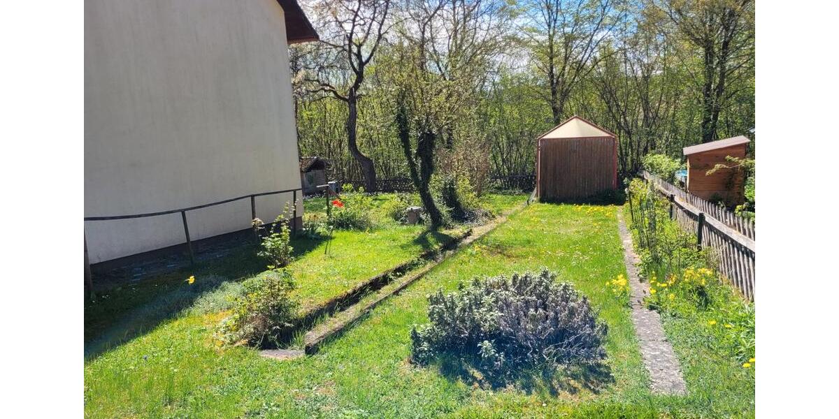 Einfamilienhaus Oberleichtersbach - 8 Zimmer, 211 m&sup2;, 189.000&euro; | Angebot:26433635