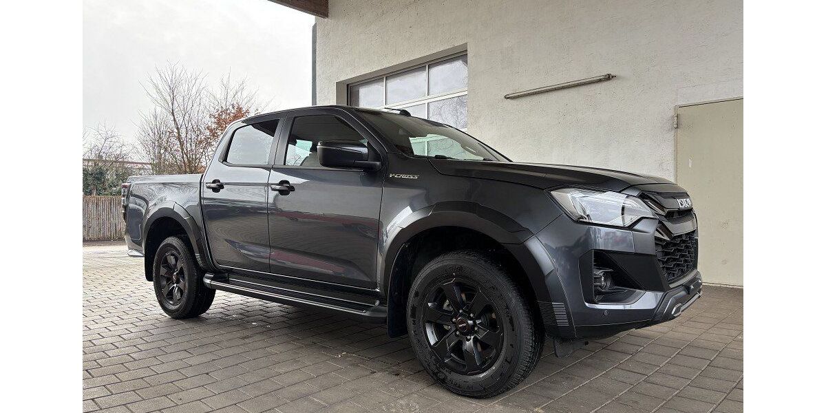 Isuzu D-Max 6.000 km 49.890 &euro; Buttenwiesen 86647