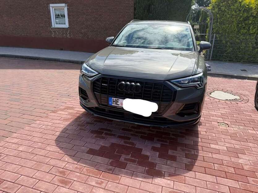 Q3