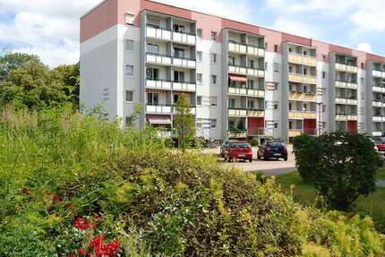 Wohnung Calbe - 3 Zimmer, 57 m&sup2;, 281&euro; | Angebot:27176361