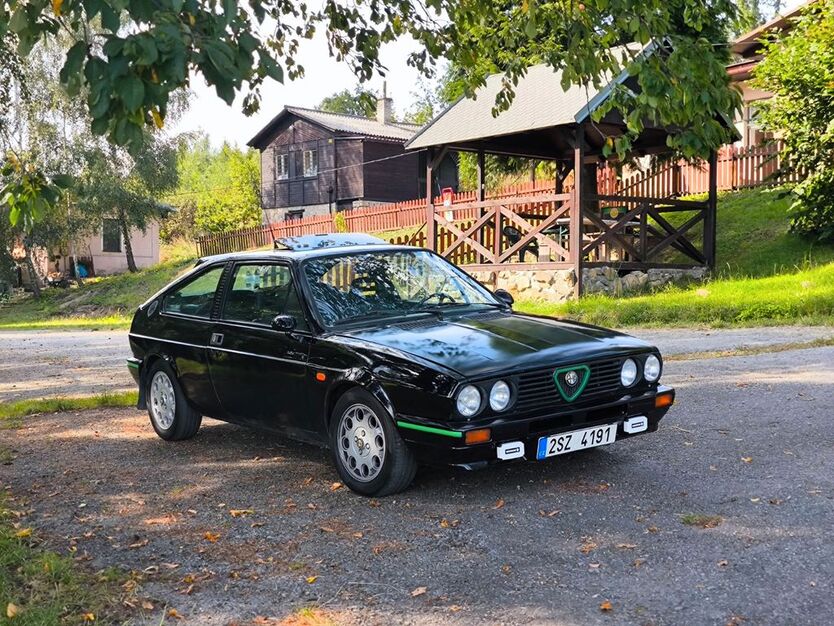Alfa Romeo Alfasud 99.000 km 4.990 € Ostrovačice
