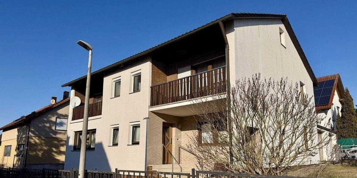 Mehrfamilienhaus, Wohnhaus Regensburg Brandlberg-Keilberg - 8 Zimmer, 183 m&sup2;, 475.000&euro; | Angebot:24738212