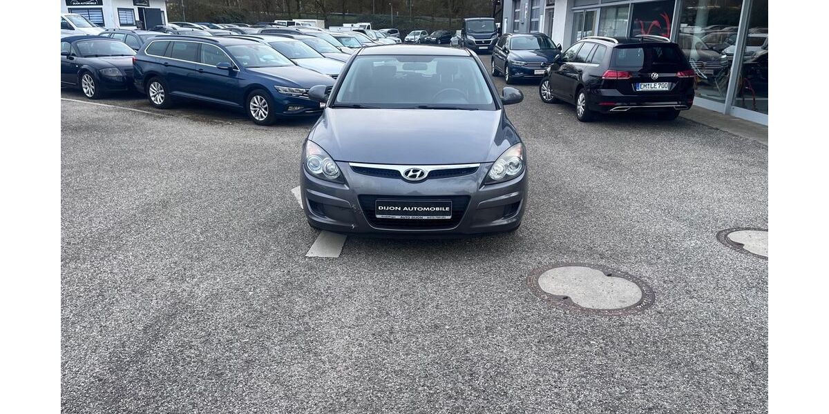 Hyundai i30 74.321 km 4.900 &euro; Gundelfingen 79194