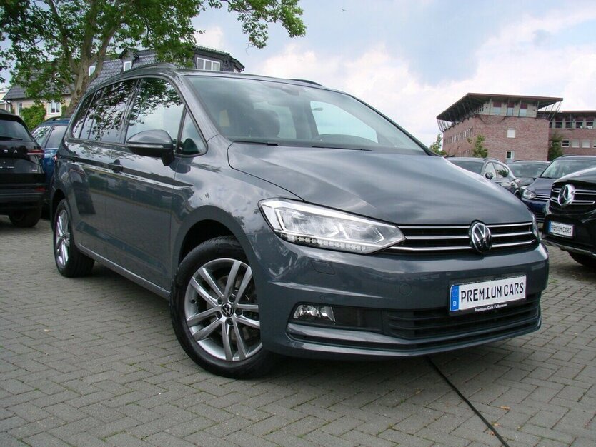 Touran 1.5TSI Comfortline 7-Sitzer Pano Standheizu