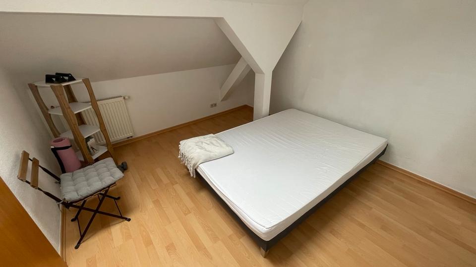 Wohnen auf Zeit Leipzig Nord - 13 Zimmer, 90 m&sup2;, 420&euro; | Angebot:26399495