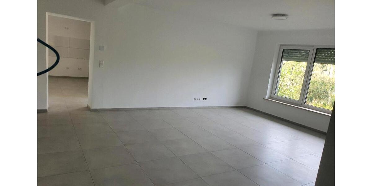 Erdgeschoßwohnung Hermeskeil - 3 Zimmer, 123 m&sup2;, 1.000&euro; | Angebot:25440243