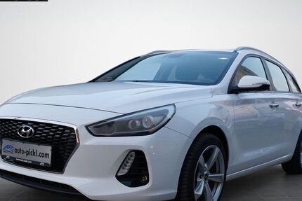Hyundai i30 132.000 km 10.300 &euro; München 80807