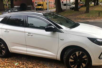 Opel Grandland (X) 21.000 km 19.990 &euro; Hamburg 20535