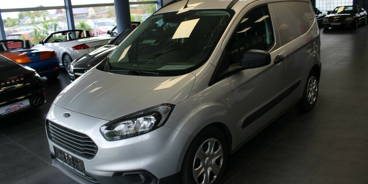 Ford Transit Courier 1.5 8V TDCi EcoBlue - AHK - Klima 97.432 km 8.980 &euro; Euskirchen 53881