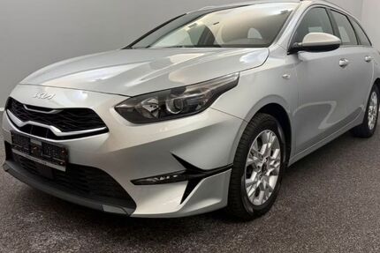 Kia ceed / Ceed 68.000 km 14.910 &euro; Köln 50667