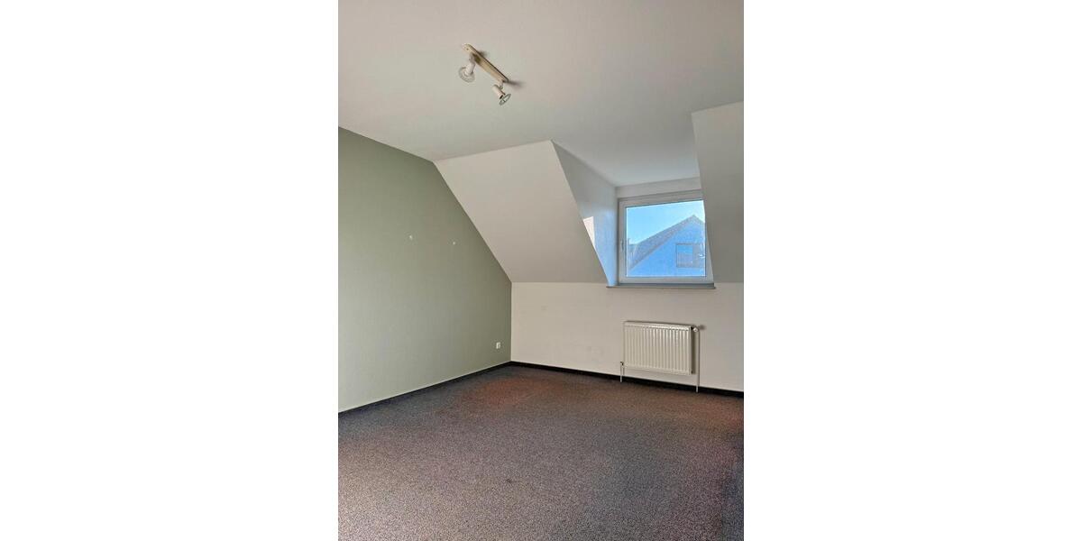 Doppelhaushälfte Busdorf - 5 Zimmer, 130 m&sup2;, 330.000&euro; | Angebot:27128367