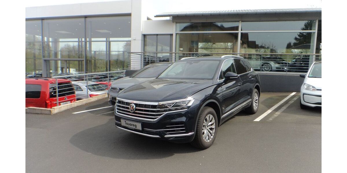 VW Touareg 207.200 km 24.981 &euro; Königswinter 53639