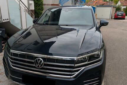 VW Touareg 71.000 km 38.900 &euro; Gernsbach 76593