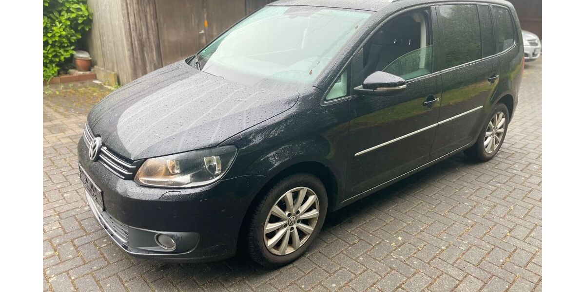 VW Touran 385.000 km 5.200 &euro; Bremen 28279