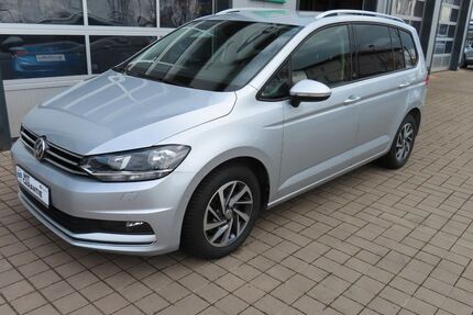 VW Touran 106.000 km 17.590 &euro; Dombühl 91601