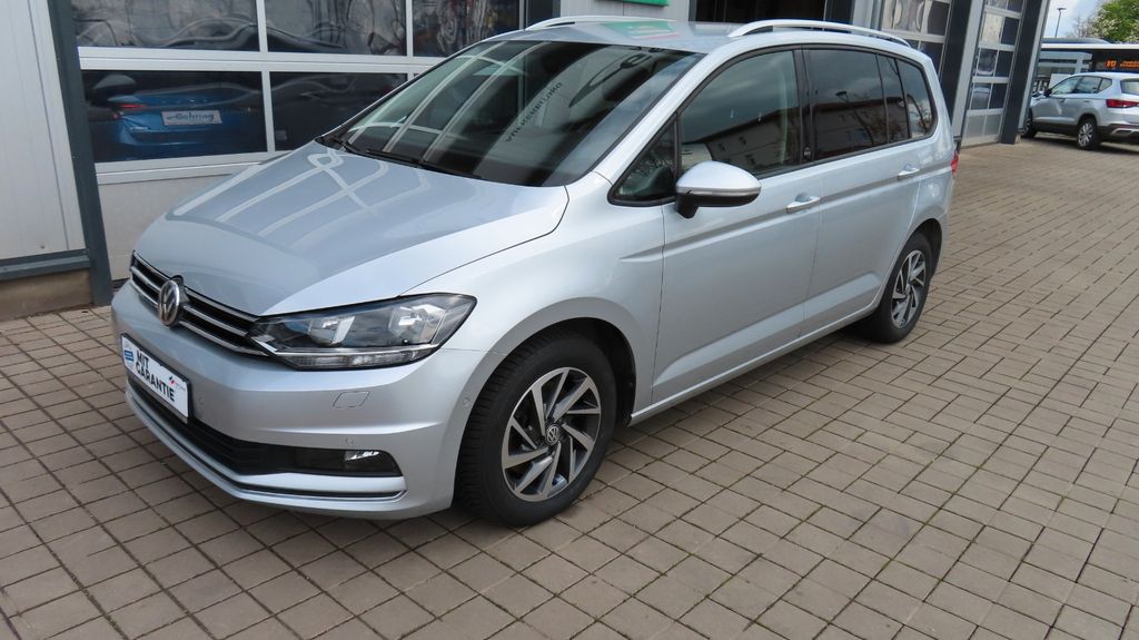 VW Touran 106.000 km 17.590 &euro; Dombühl 91601
