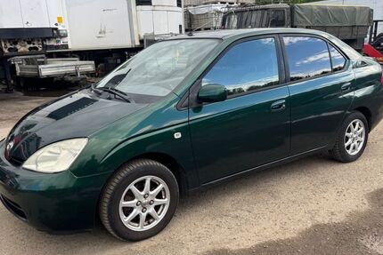 Toyota Prius 190.000 km 1.750 &euro; Stelle 21435