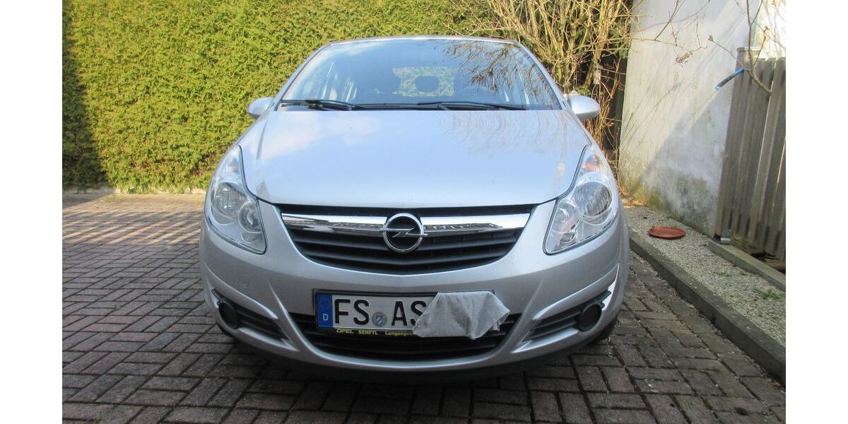 Opel Corsa 108.000 km 3.200 &euro; Hörgertshausen 85413