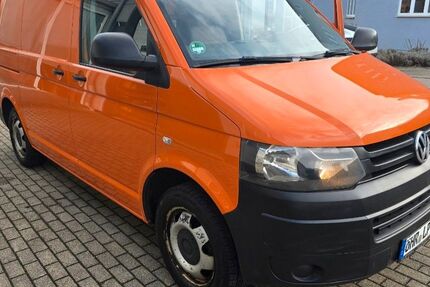 VW T5 Transporter 273.000 km 9.300 &euro; Untergrupenbach 74199
