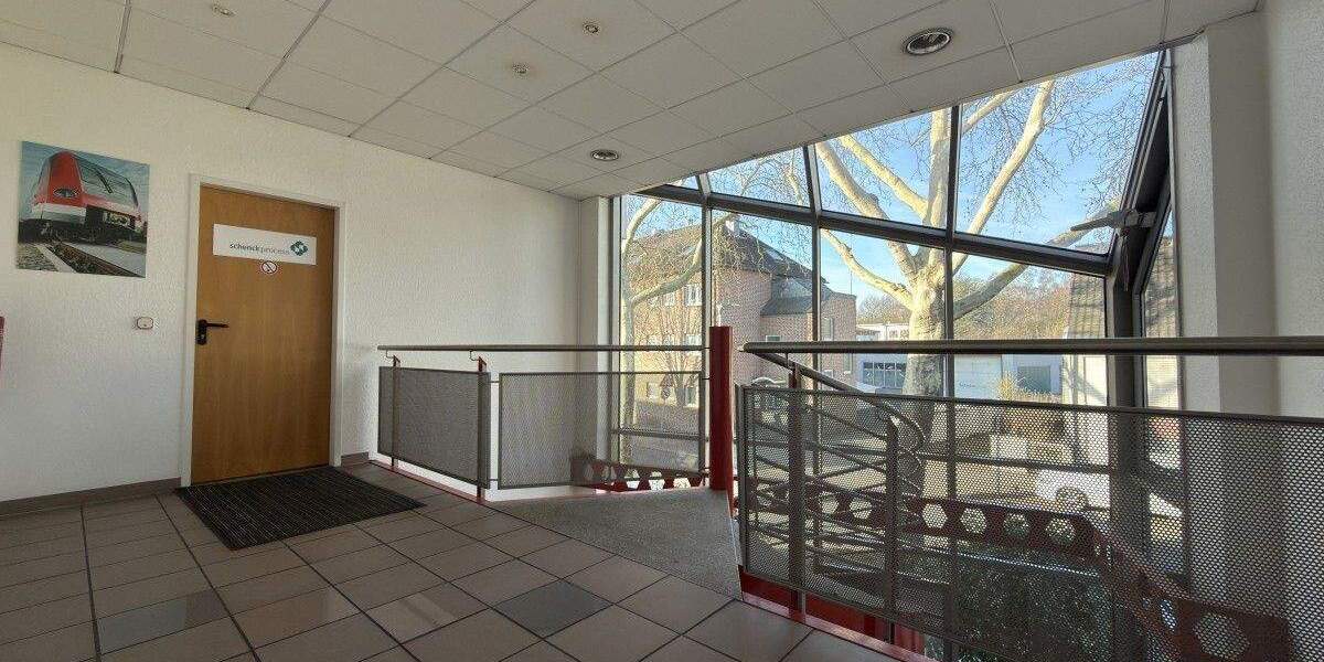 Gewerbeobjekt Oberhausen Osterfeld-West - 1 Zimmer, 440&euro; | Angebot:24992681