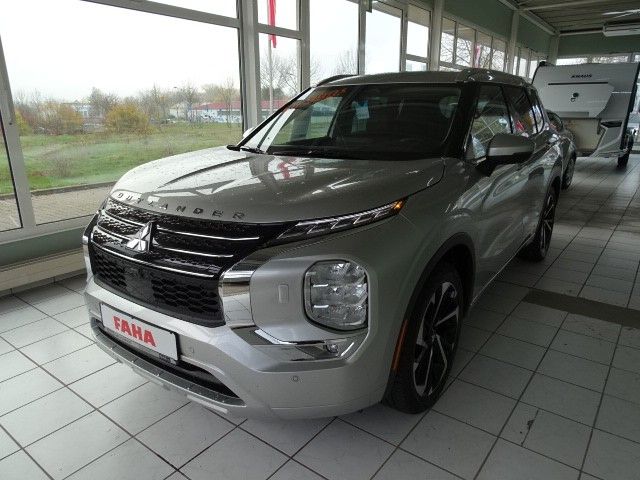 Mitsubishi Outlander 33.000 km 39.990 € Mühlhausen 99974