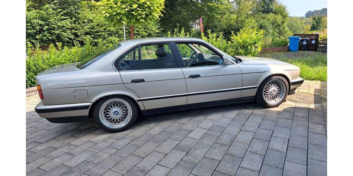 BMW 520 156.000 km 12.400 &euro; Fiersbach 57635